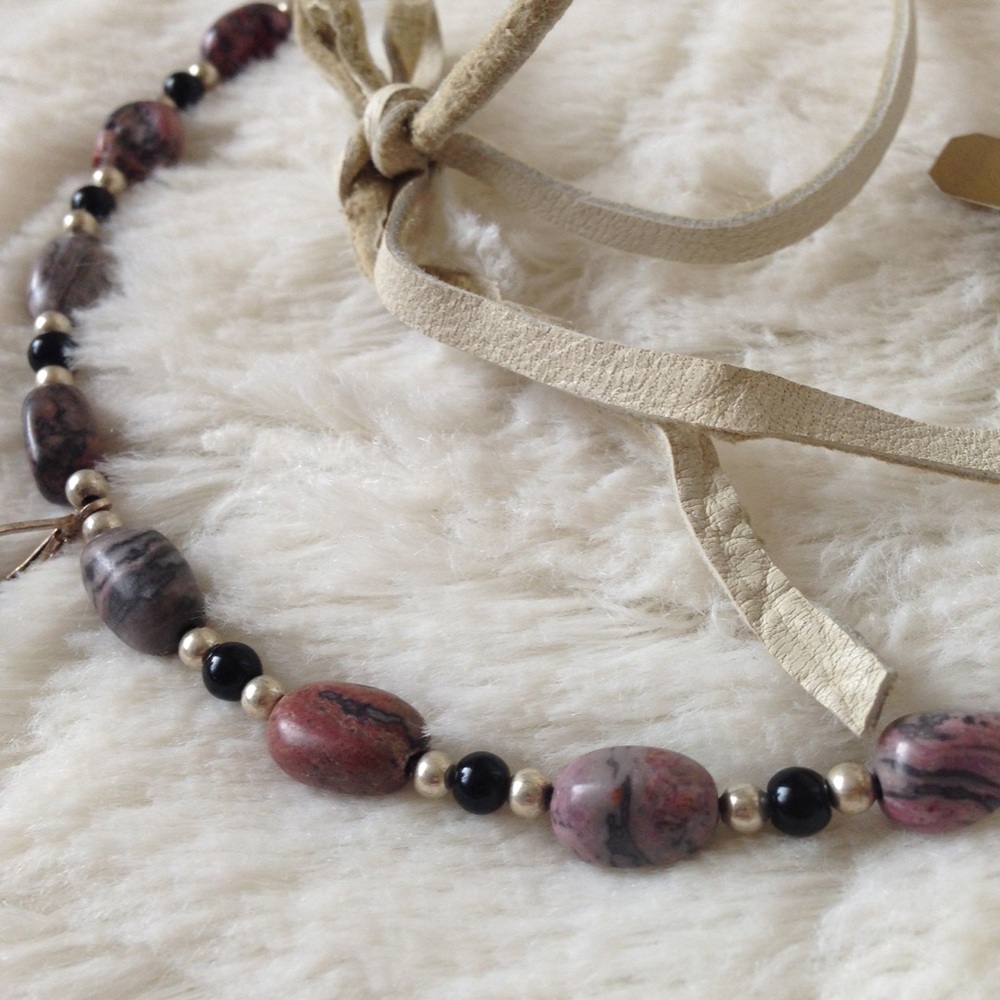 Beaded choker with leather tie BOUTIQUE cowgirl - Picture 4 of 5